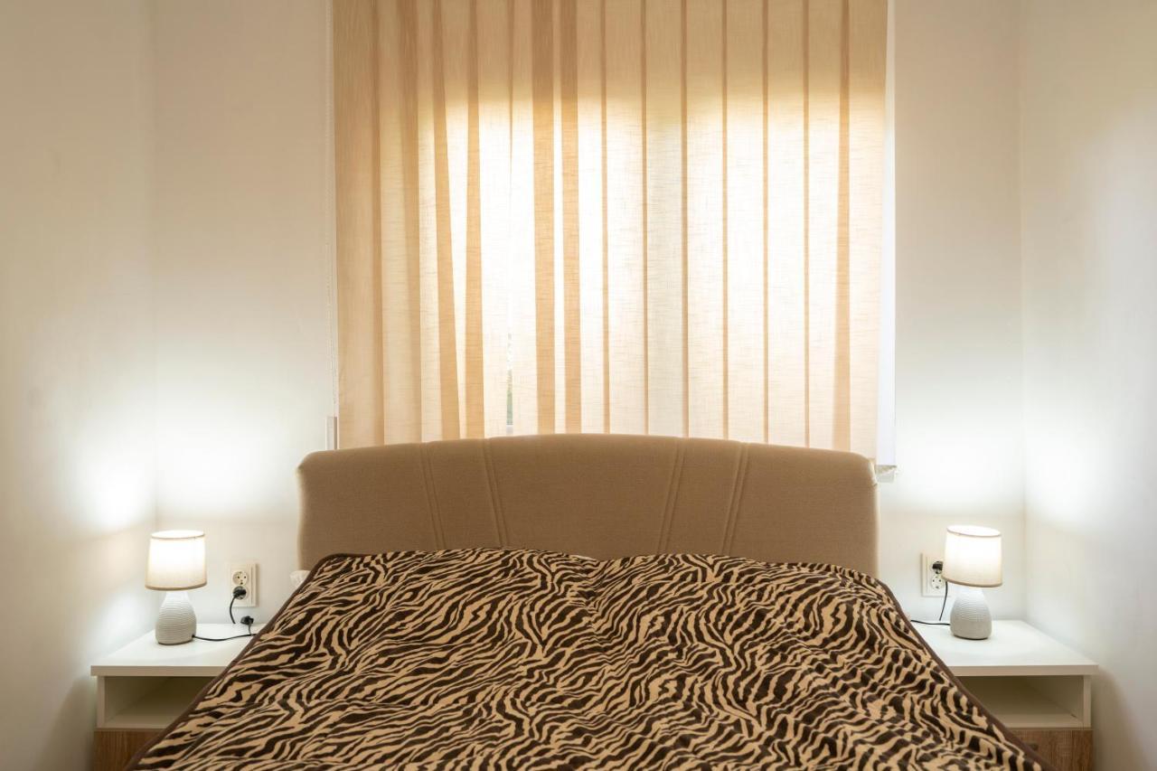 Apartman Curcic Knin Exterior photo